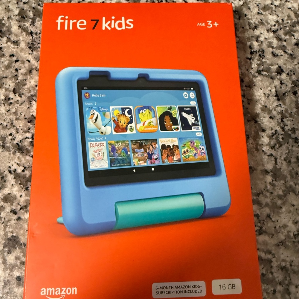 Amazon Fire 7 Kids Tablet - Blue and Green